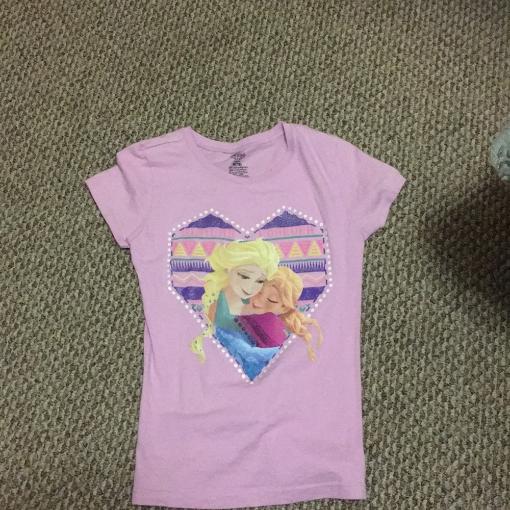 A frozen kids shirt
